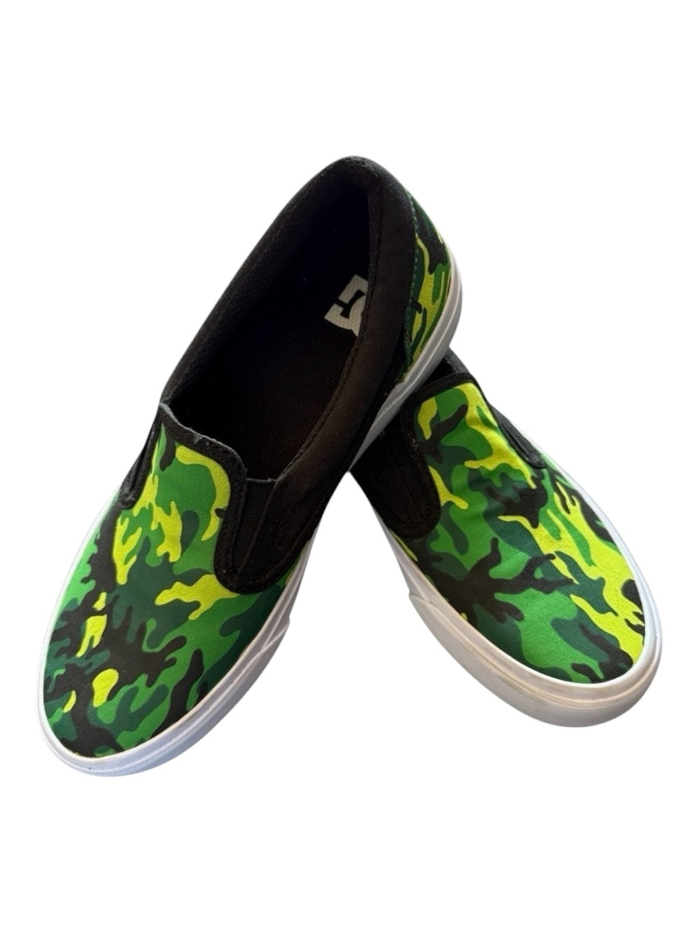 NWOTS DC Youth Boys' Trase Slip-On Sneaker, green camo, size 7,